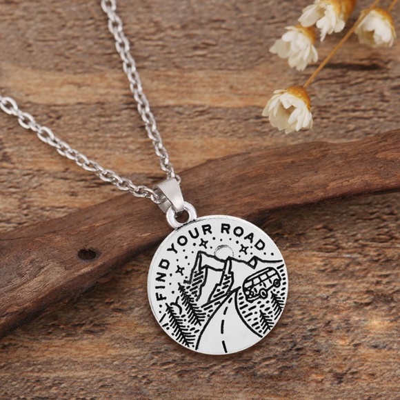 Find Your Road Necklace Mountain VW Nature Star - Picture 5 of 6